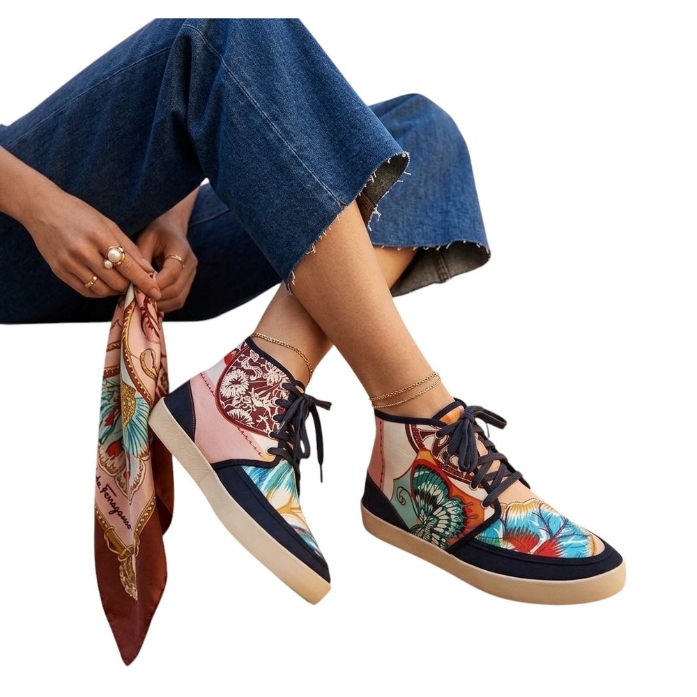 Respoke Ferragamo Silk Scarf‎ TOPPE JAG High Top Sneakers Womens 39 Wearable Art